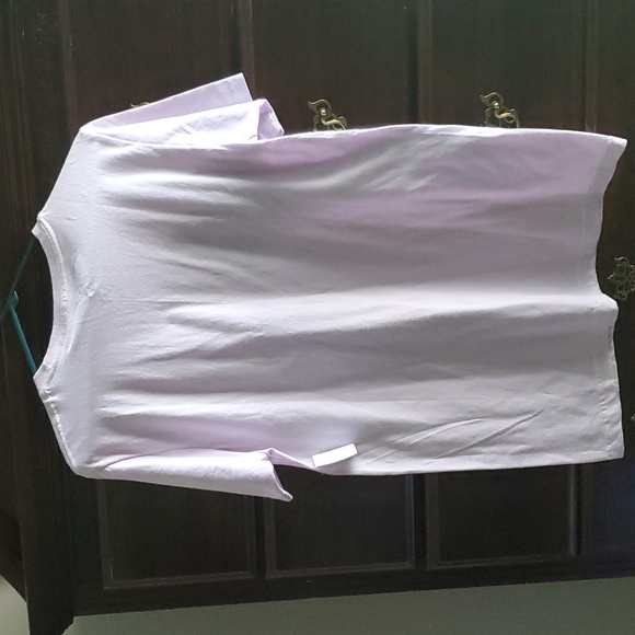 NWT graphic design T - Picture 4 of 4